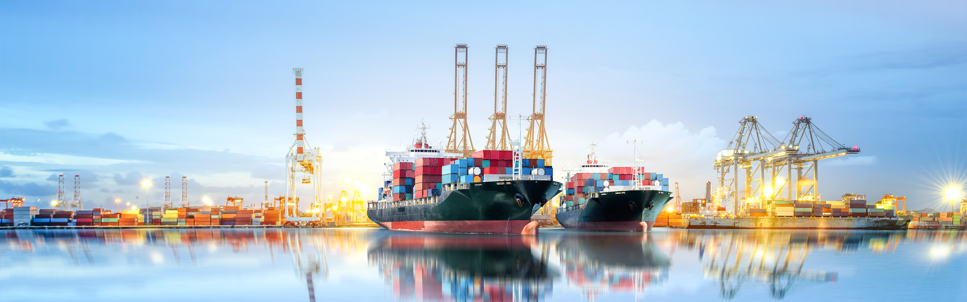 大连三峰海运有限公司专业集装箱运输，
船舶代理与货运服务提供商      
